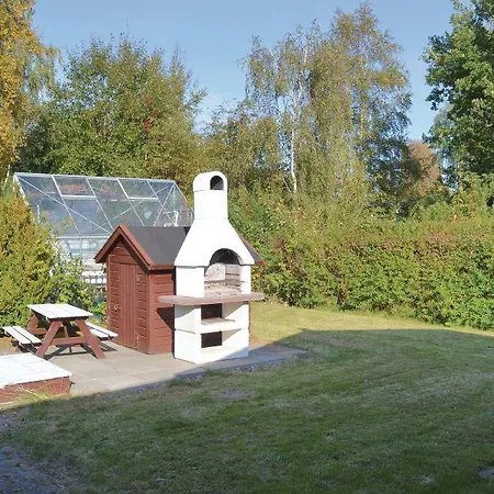 Holiday With Patio 291 Semesterbostad Dronningmølle