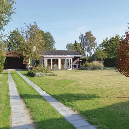 Holiday home Holiday With Patio 291 Dronningmolle